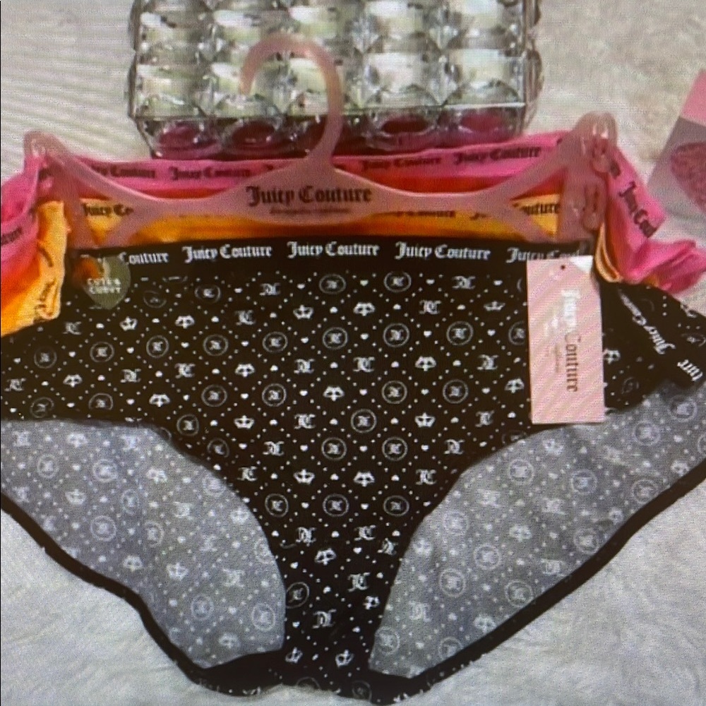 Juicy Couture Black and Pink Panties Set
